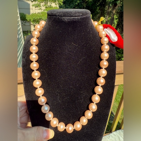 Kenneth Jay Lane Jewelry - Vintage Kenneth Jay Lane Faux blush pink Pearl Knotted Beaded Necklace